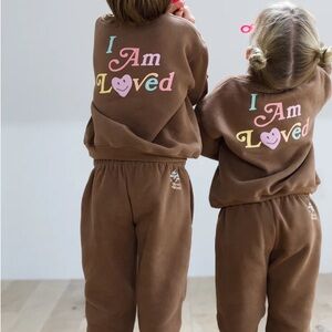 Avery Woods X Mayfair Brown 'I Am Loved' Kids Sweatshirt and Pants Set